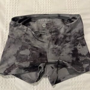NOBULL Women’s XS 2” Short, Gray Tie Dye